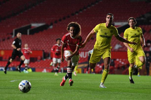 聚集在一起 聚集在一起